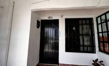 SE VENDE CASA EN PORFIA