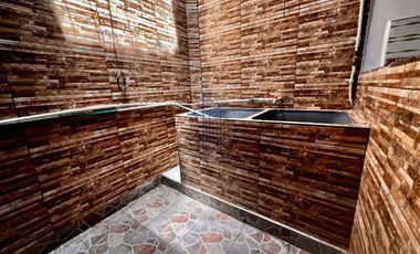 SE VENDE CASA EN PORFIA