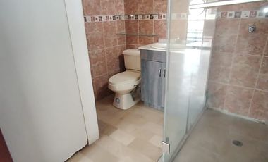 VENTA CASA 2 PLANTAS 3 DORMITORIOS 2.1/2 BAÑOS SAMANES 6 (CUADRA CERRADA)