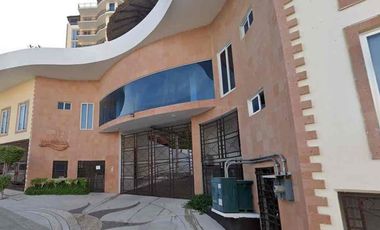 DEPARTAMENTO EN VENTA CON ALBERCA EN FRACCIONAMIENTO COSTA AZUL, ACAPULCO, GUERRERO