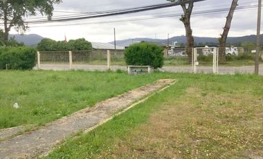 Se arrienda gran oficina con estacionamiento en Collico