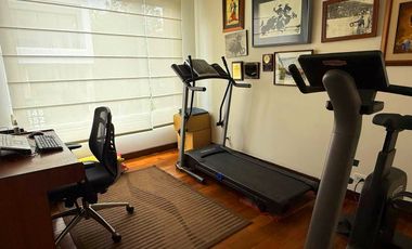 HERMOSA CASA DE VENTA EN EXCELENTE UBICACIÓN DE CUMBAYÁ!! SAN PATRICIO!!