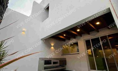 CASA SOLA EN EL POBLADO DE AHUATEPEC