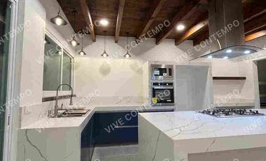 CASA SOLA EN EL POBLADO DE AHUATEPEC