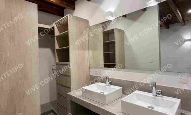 CASA SOLA EN EL POBLADO DE AHUATEPEC