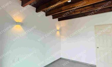 CASA SOLA EN EL POBLADO DE AHUATEPEC