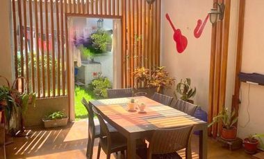 Excelente villa en venta, de una planta, sector Coliseo Mayor - Cuenca