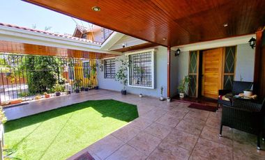 Linda casa 3 dormit, 2bañ, 2 estac, 2 bod.147mt2 Av México  Pte Alto