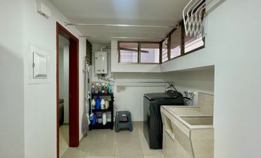 Extraordinario apartamento en la circunvalar con 121 m2 y vista a los arboles. Parque Arboleda. Pereira - Colombia.