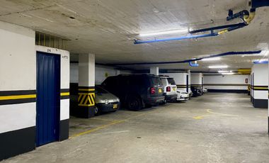 Extraordinario apartamento en la circunvalar con 121 m2 y vista a los arboles. Parque Arboleda. Pereira - Colombia.