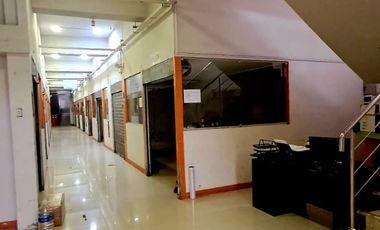 Se Alquila Local Comercial