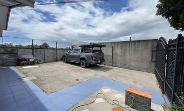 Casa 2 Pisos 5 Dirmitorios 2 Baños Parque Lantaño Chillán