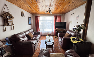 Casa 2 Pisos 5 Dirmitorios 2 Baños Parque Lantaño Chillán