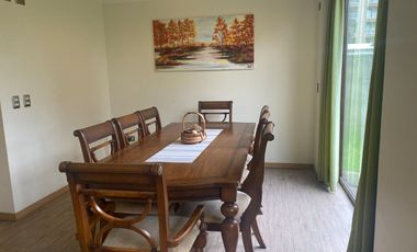 Se vende casa en condominio en Isla Teja