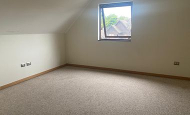 Se vende casa en condominio en Isla Teja