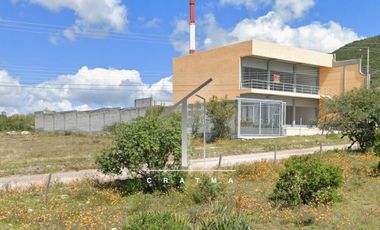 *VENTA* Locales Comerciales con TERRENO en SAN JUAN DEL RIO