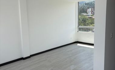 Se Renta Casa de 4 Habitaciones dentro de Conjunto en Tumbaco