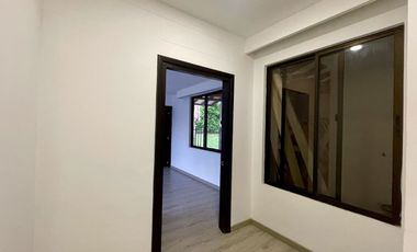 Majestuosa casa campestre en Malabar con 5 Alcobas, piscina y 4442 m2 de terreno. Cerritos. Pereira - Colombia.