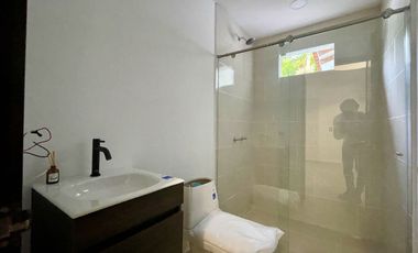 Majestuosa casa campestre en Malabar con 5 Alcobas, piscina y 4442 m2 de terreno. Cerritos. Pereira - Colombia.