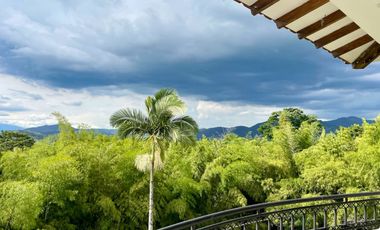 Majestuosa casa campestre en Malabar con 5 Alcobas, piscina y 4442 m2 de terreno. Cerritos. Pereira - Colombia.