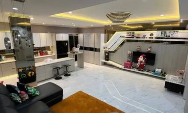 Rumah 2 Lantai Full Renovasi Menaggio Village Gading Serpong BSD City Tangerang Banten KLAEJ