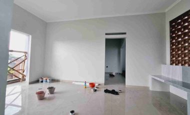 Rumah Cantik 2 Lt Finishing Cluster Dekat UMS Pabelan