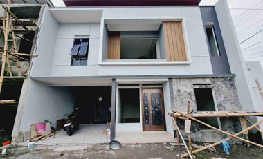 Rumah Cantik 2 Lt Finishing Cluster Dekat UMS Pabelan