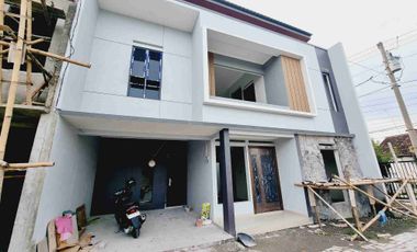 Rumah Cantik 2 Lt Finishing Cluster Dekat UMS Pabelan