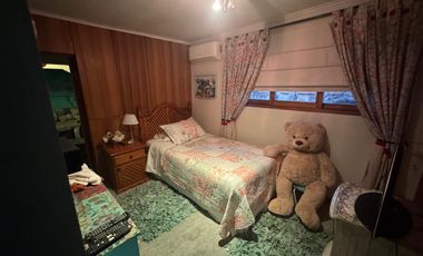 Se arrienda cómoda y luminosa casa grande, para uso habitacional y comercial en pleno centro de la ciudad de Talca