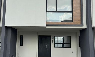 RENTA DE CASA NUEVA MODELO VASARI AUREA TOLUCA