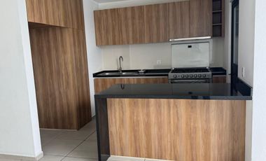 RENTA DE CASA NUEVA MODELO VASARI AUREA TOLUCA