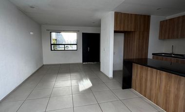 RENTA DE CASA NUEVA MODELO VASARI AUREA TOLUCA