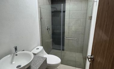 RENTA DE CASA NUEVA MODELO VASARI AUREA TOLUCA