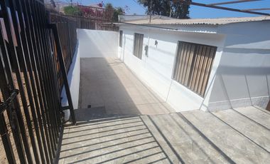 Arriendo casa en avenida Bonilla