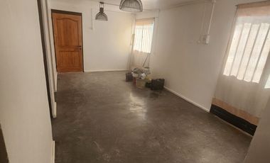 Arriendo casa en avenida Bonilla