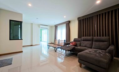 The One-and-Only Rare Collection – Two Adjacent Homes with a Shared Gate Patreeda Avenue 2, Sam Khok