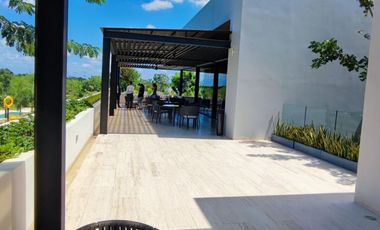 Terreno en venta 576.92 m2, en el Fraccionamiento Provincia, privada en Mérida, Yucatán con campo de golf