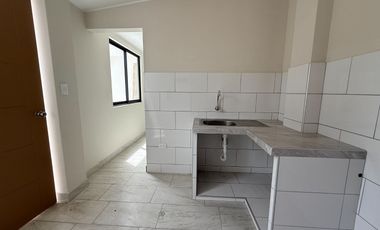 Departamento de 1 habitación – 5to piso (escaleras) Urb. Los Proceres Surco de Estreno