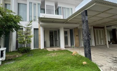 La Riz Ville Pakuwon Indah