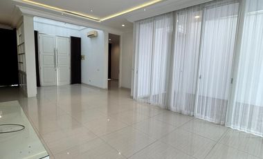 La Riz Ville Pakuwon Indah