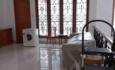 disewakan rumah aesthetic di villa regency Pakuwon indah Surabaya barat