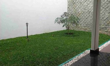 disewakan rumah aesthetic di villa regency Pakuwon indah Surabaya barat