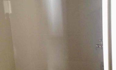 Alquiler en Primer Piso con áreas comunes piscina, sauna