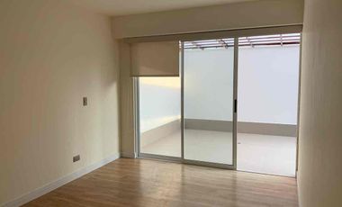 Alquiler en Primer Piso con áreas comunes piscina, sauna