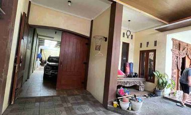 Rumah Mewah 2 Lantai Dijual di Karanganyar Solo