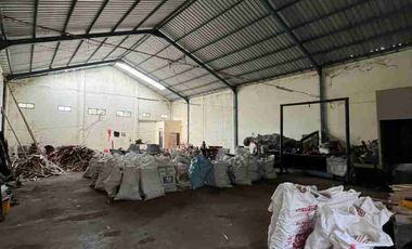 Rumah Mewah 2 Lantai Dijual di Karanganyar Solo