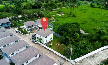 Corner Single House on the Largest Plot in the Project  Mooban Patreeda Avenue 2 (Patreeda Avenue 2), Sam Khok, Pathum Thani  Land size: 118.9 sq.wah