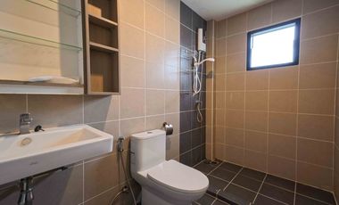 Corner Single House on the Largest Plot in the Project  Mooban Patreeda Avenue 2 (Patreeda Avenue 2), Sam Khok, Pathum Thani  Land size: 118.9 sq.wah