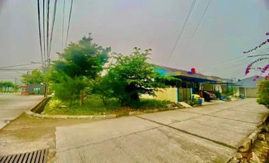 Rumah 1,5 lantai di Grand Sharon Bandung Timur