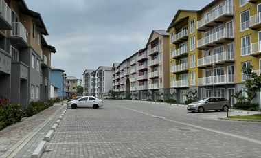 Departamento en planta baja de estreno, 3 dormitorios, Ribera del Buijo - Samborondón